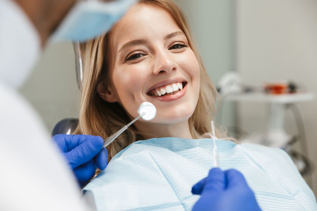 Z czyją pomocą można utrzymać zdrowie swoich zębów?